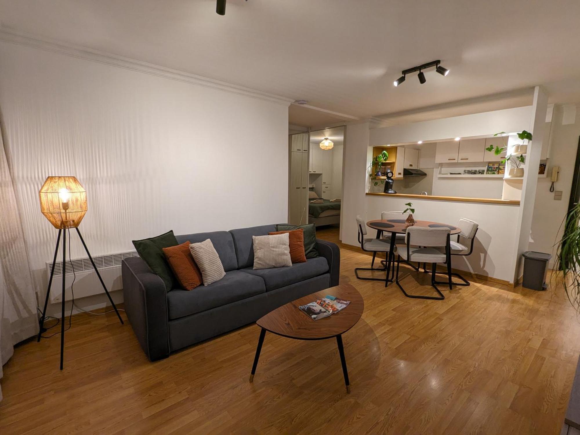 Vista Linda, Leuk Appartement Vlak Bij Zeedijk En Strand Ostende Exteriér fotografie